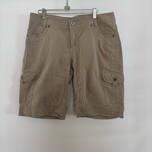 KUHL Cargo Shorts Women’s Size 12 Beige